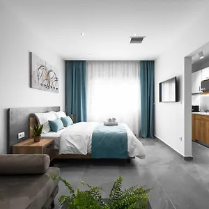 https://factory-inn-nilie-hospitality-mgmt.hotelschalkidiki.net